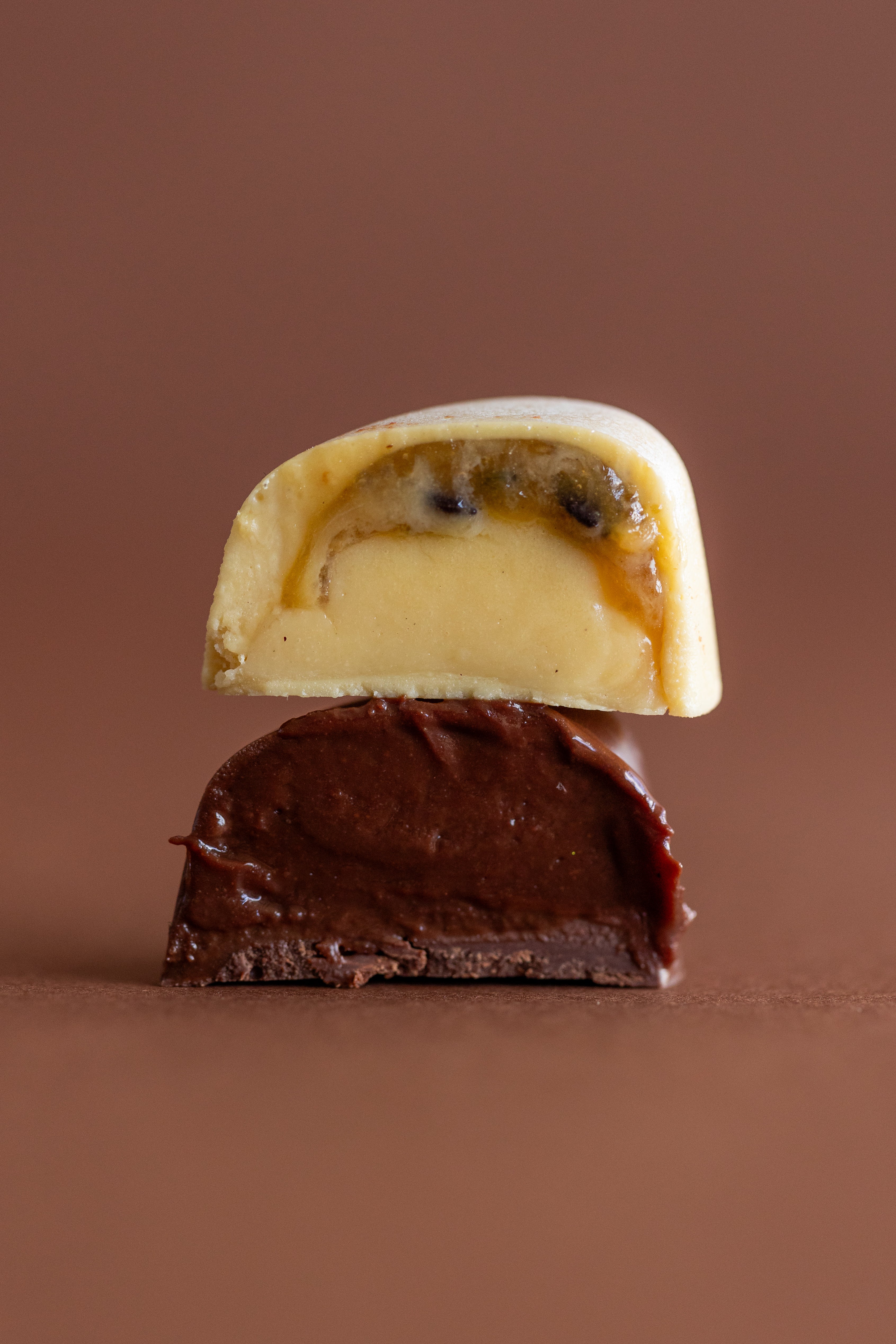 Recheio dos bombons — maracujá e chocolate puro
